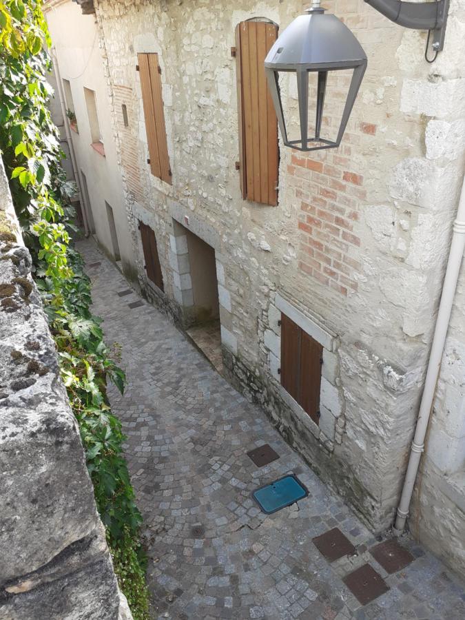 Petit Gîte des Augustins Monflanquin Exterior foto